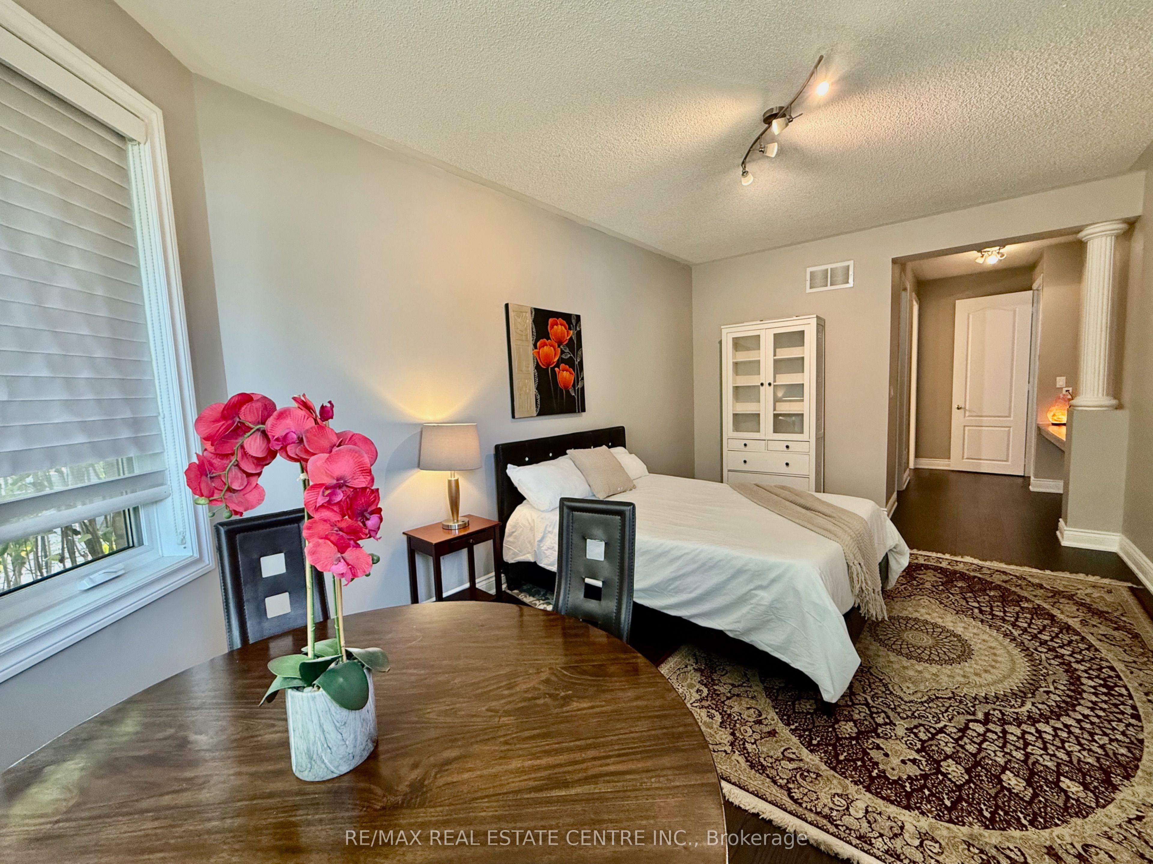 MLS #W12396962 image #19