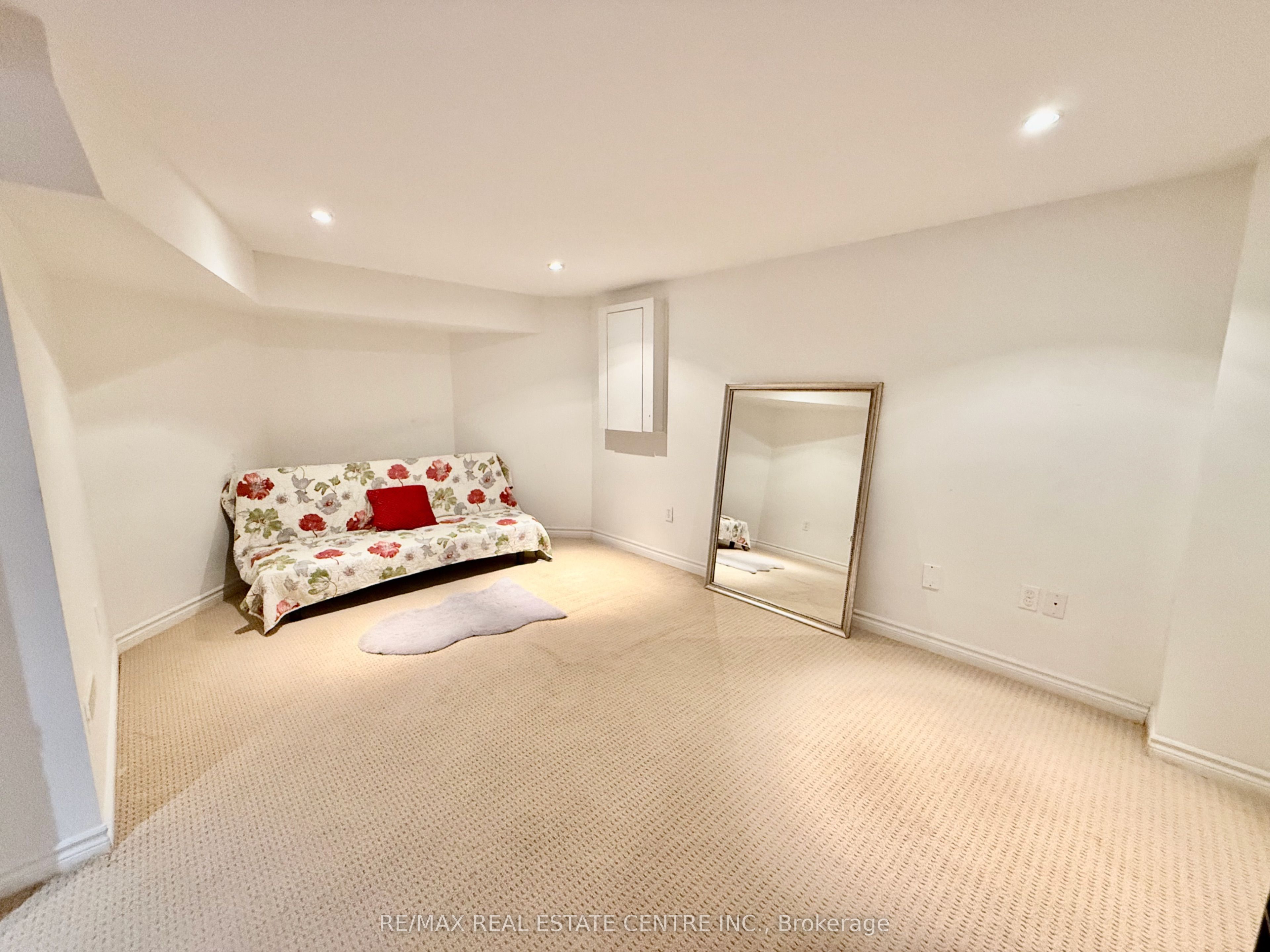 MLS #W12396962 image #41