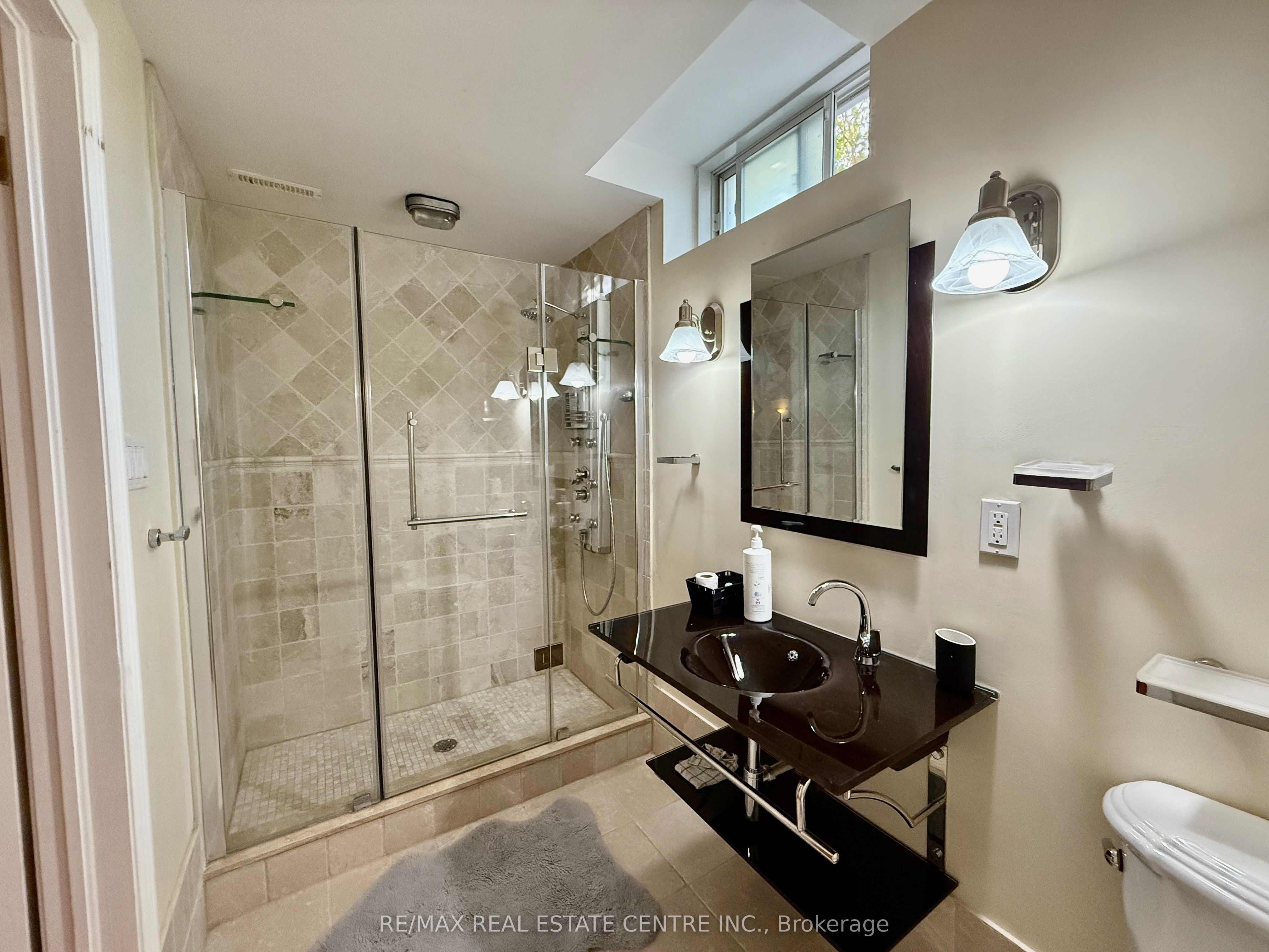 MLS #W12396962 image #43