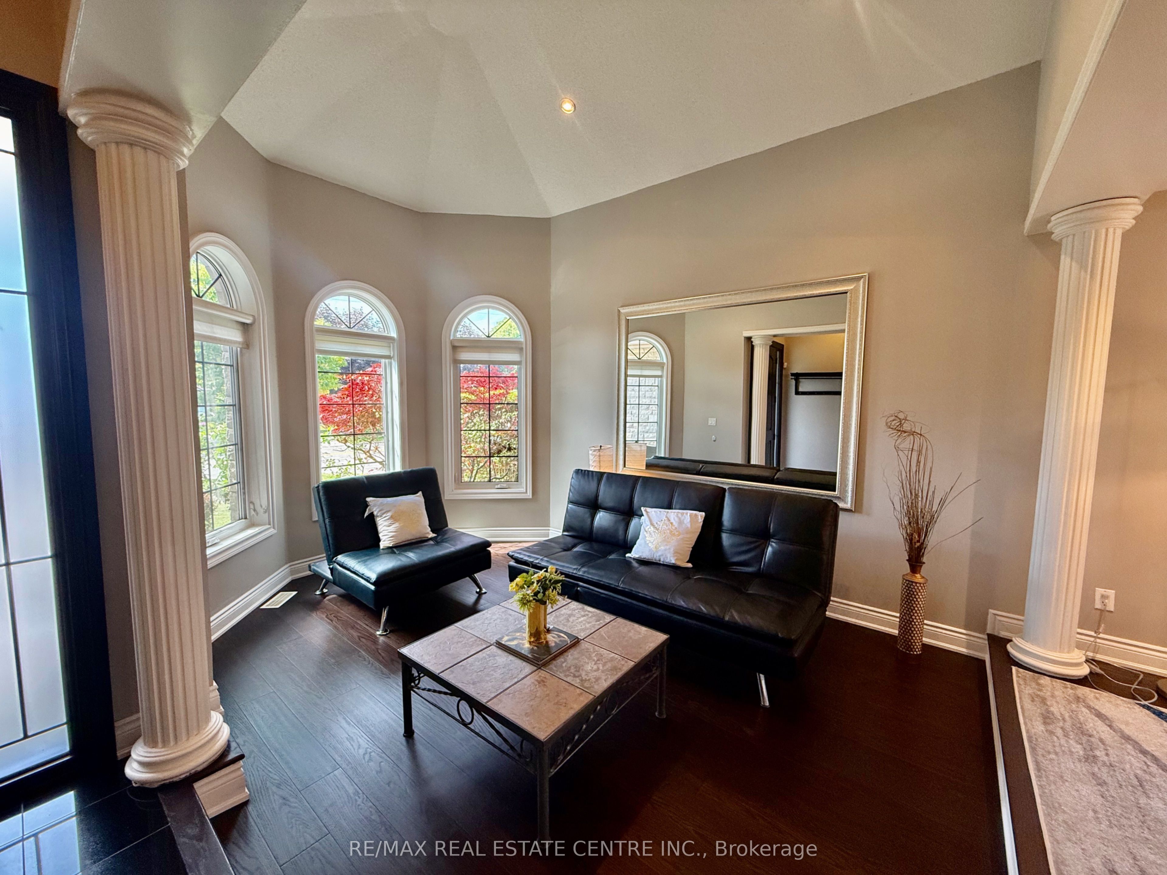 MLS #W12396962 image #5