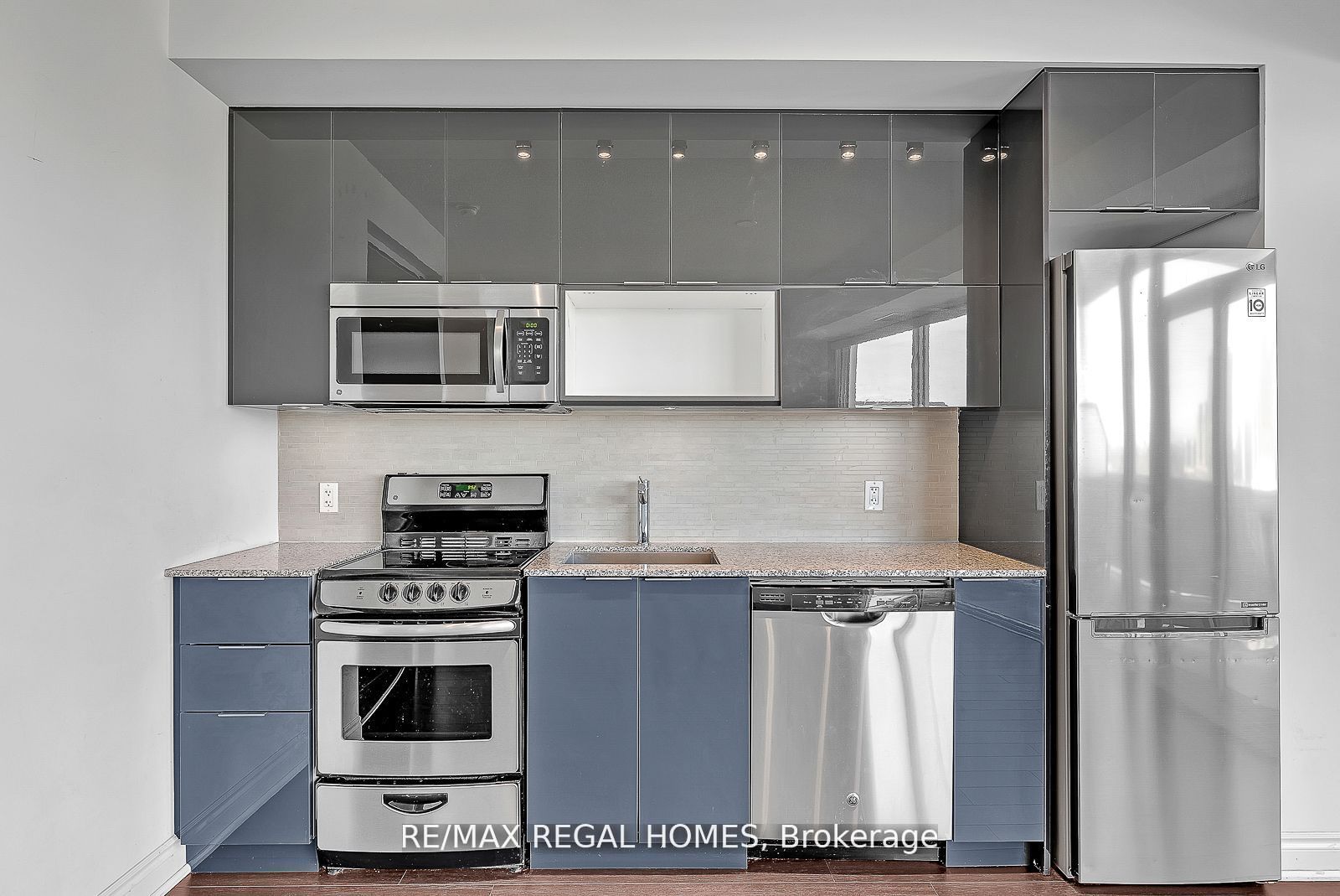 MLS #W12396970 image #3