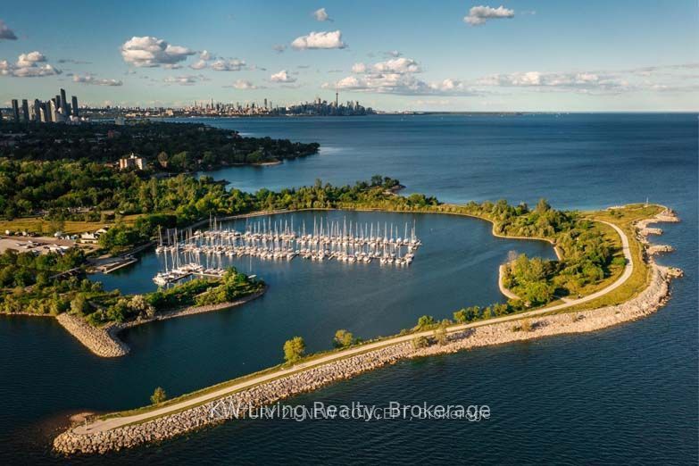 MLS #W12397174 image #5