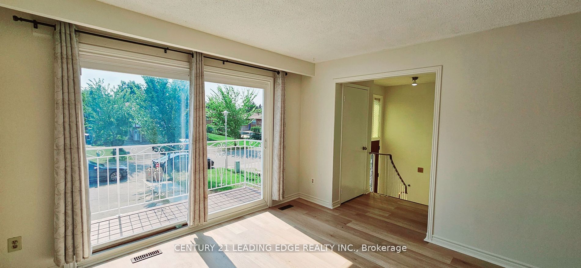 MLS #W12397200 image #3