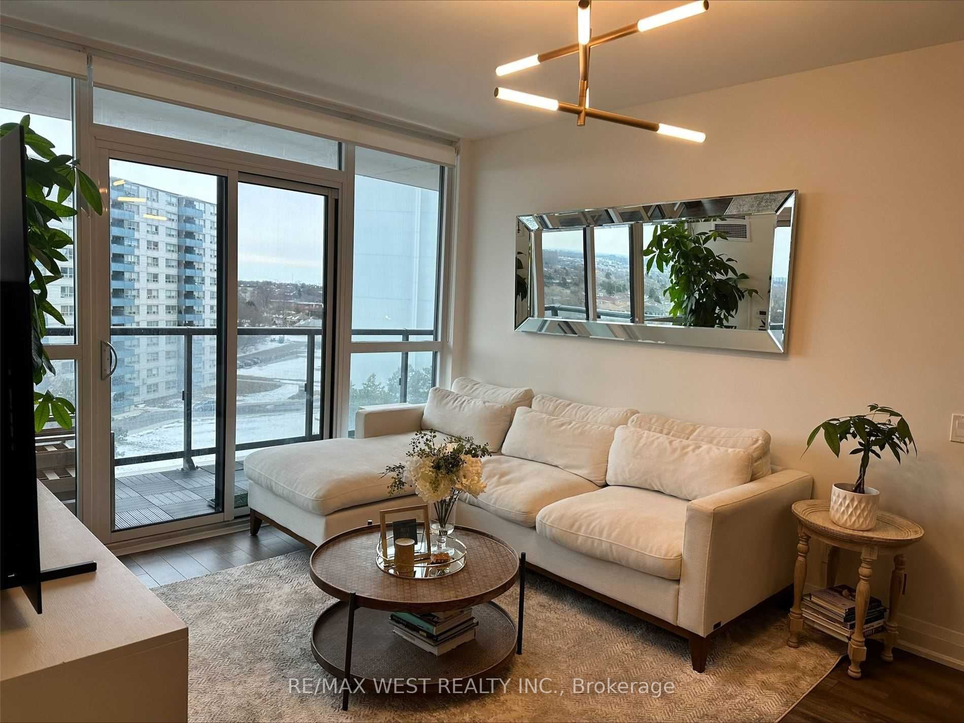 MLS #W12398035 image #4