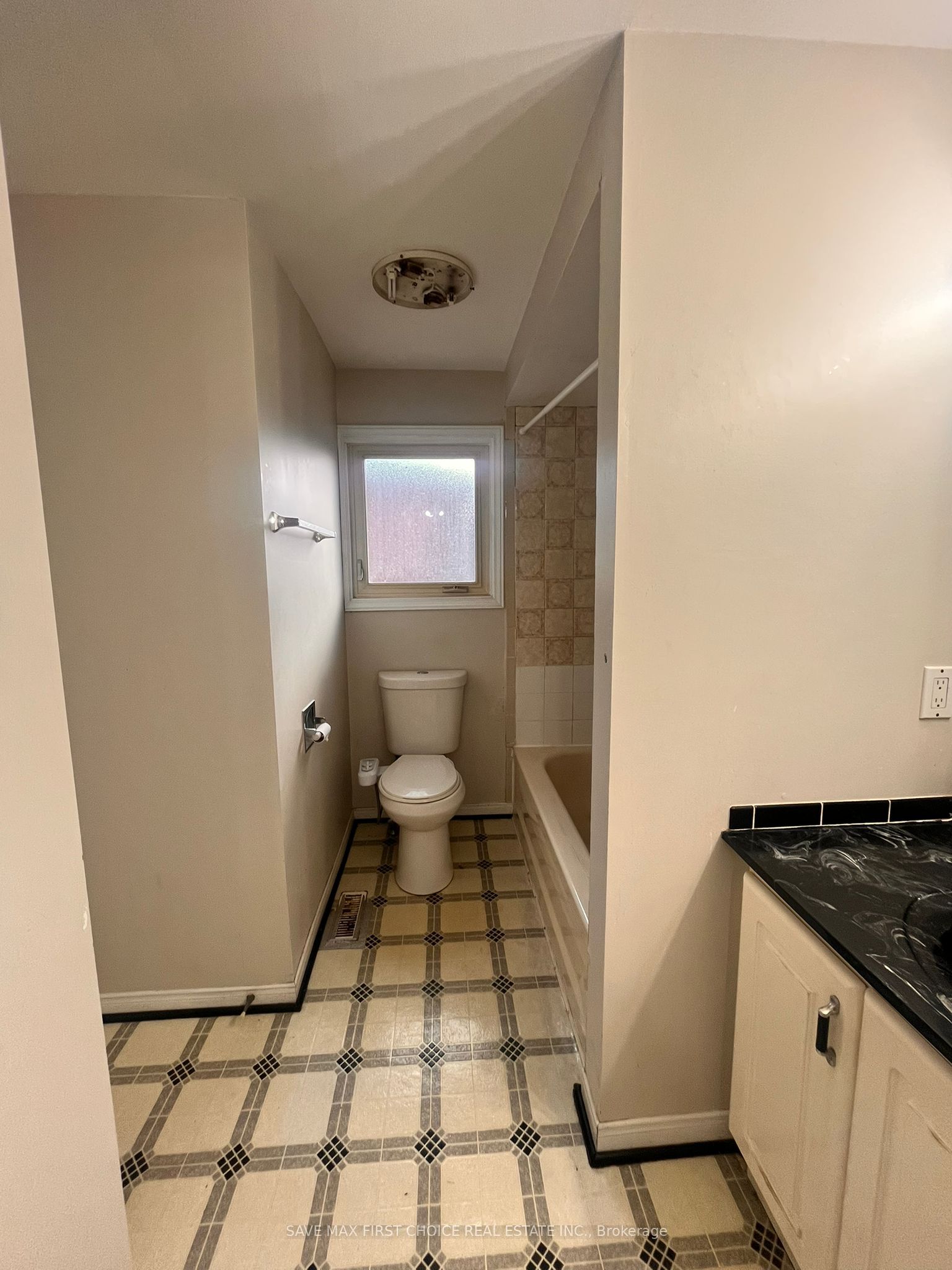 MLS #W12398305 image #11