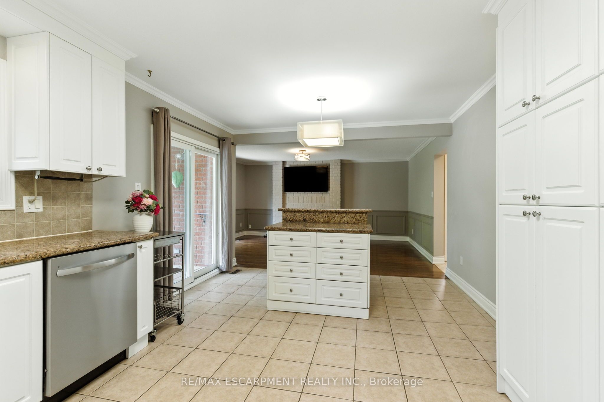 MLS #W12398438 image #9