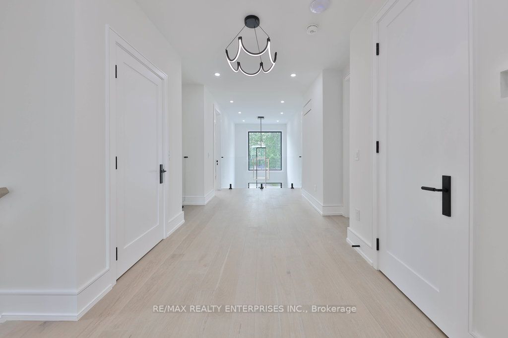 MLS #W12398620 image #16