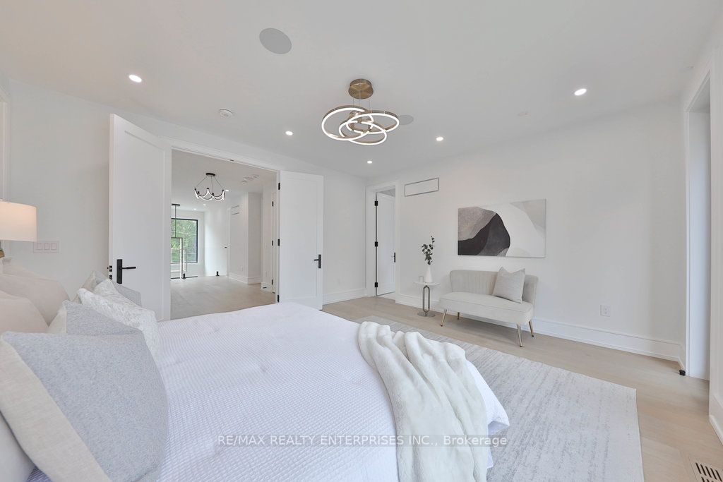 MLS #W12398620 image #19