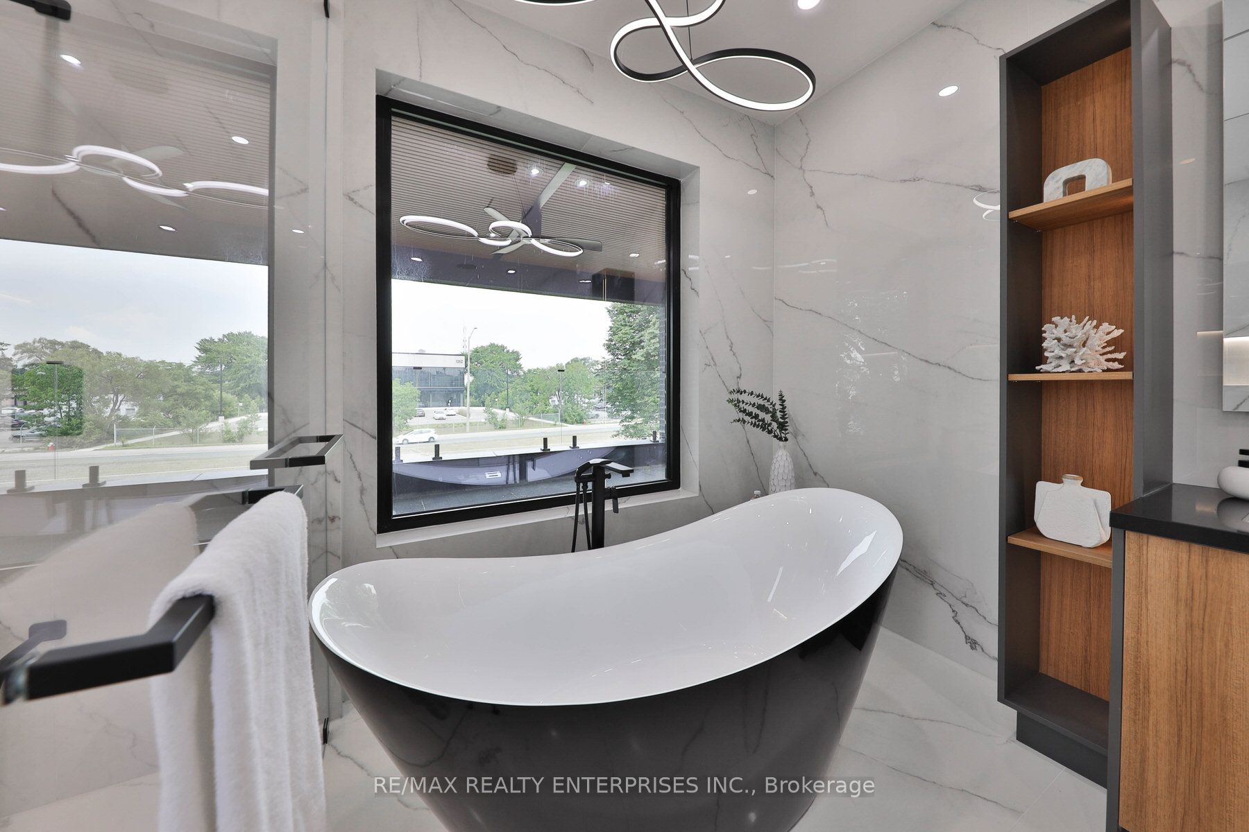 MLS #W12398620 image #24