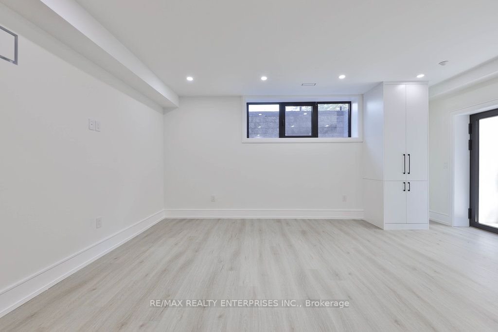 MLS #W12398620 image #34