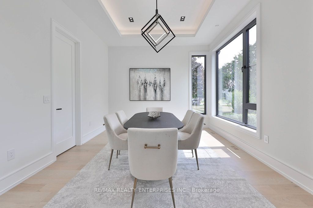 MLS #W12398620 image #6