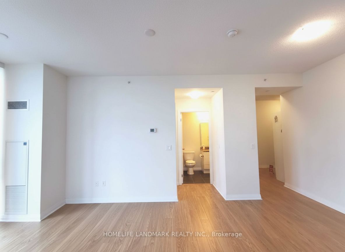 MLS #W12398842 image #5