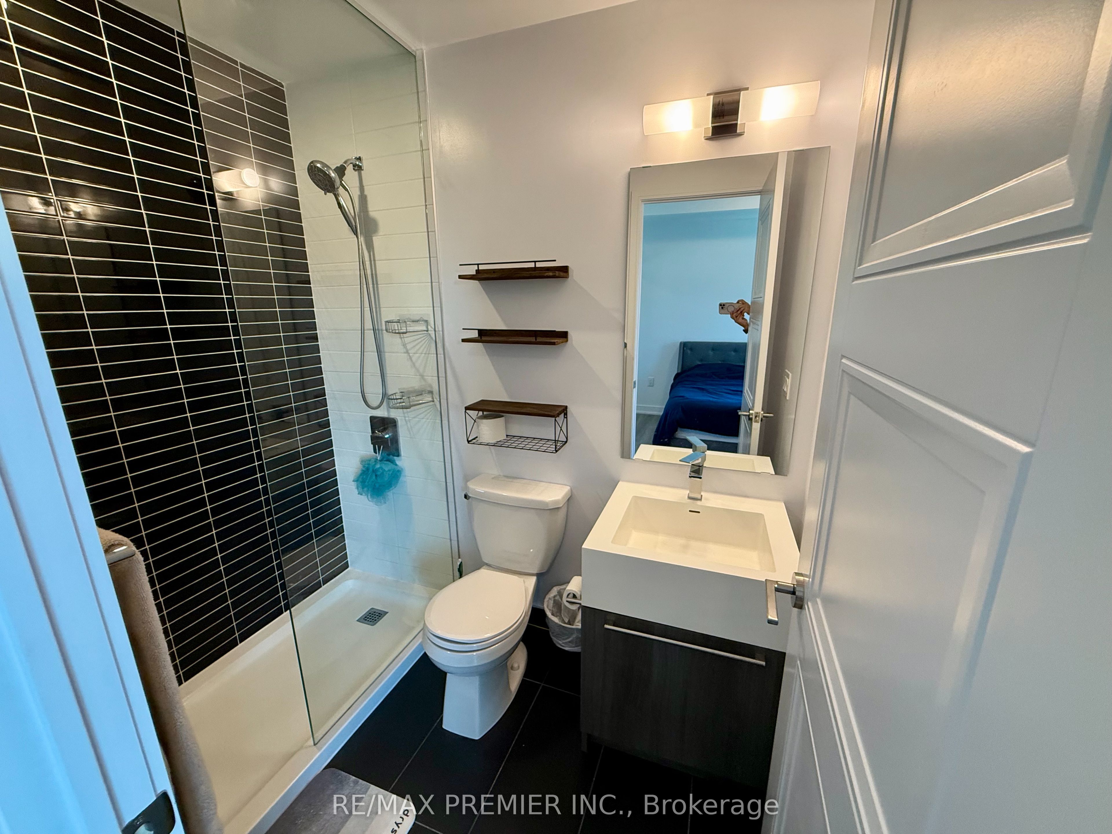 MLS #W12398901 image #16