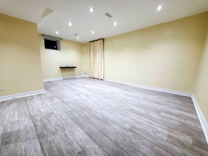 MLS #W12398923 image #6