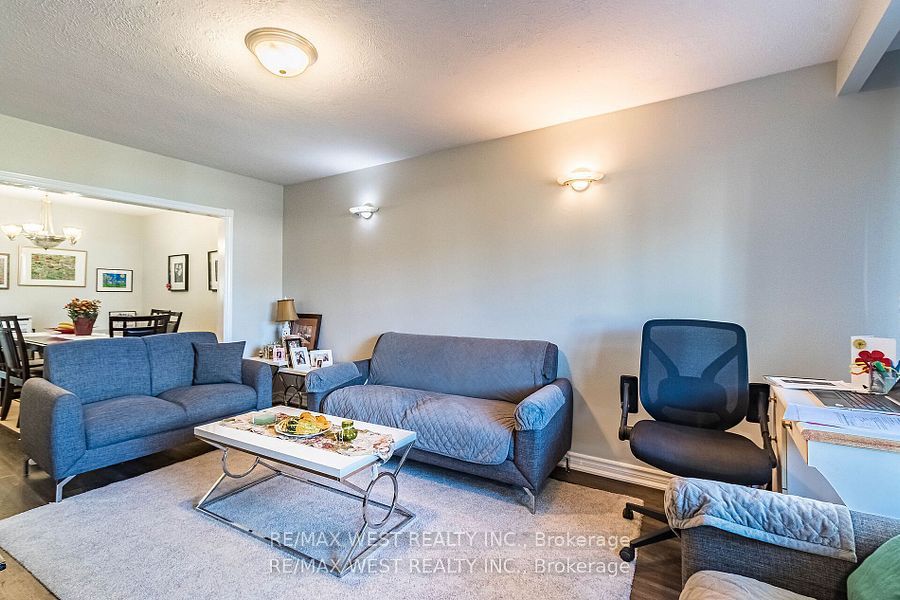 MLS #W12399162 image #10