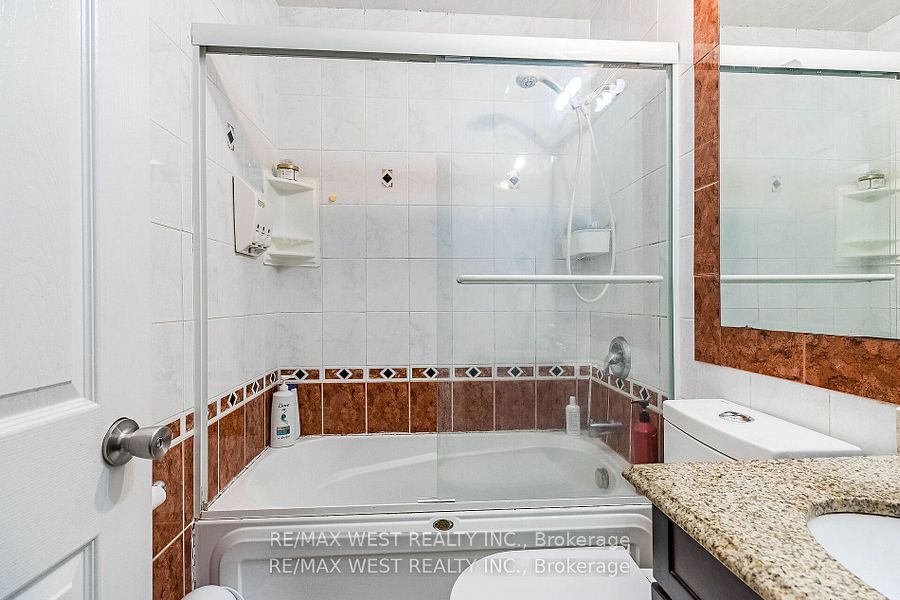 MLS #W12399162 image #13