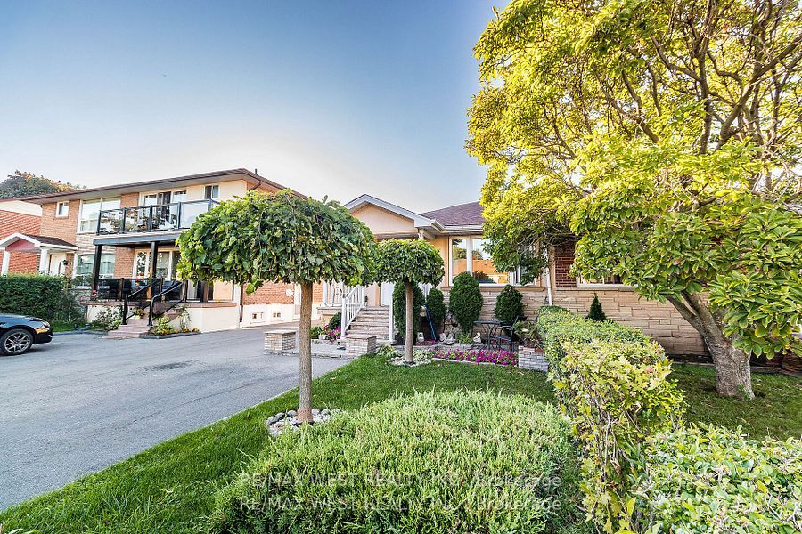 MLS #W12399162 image #23