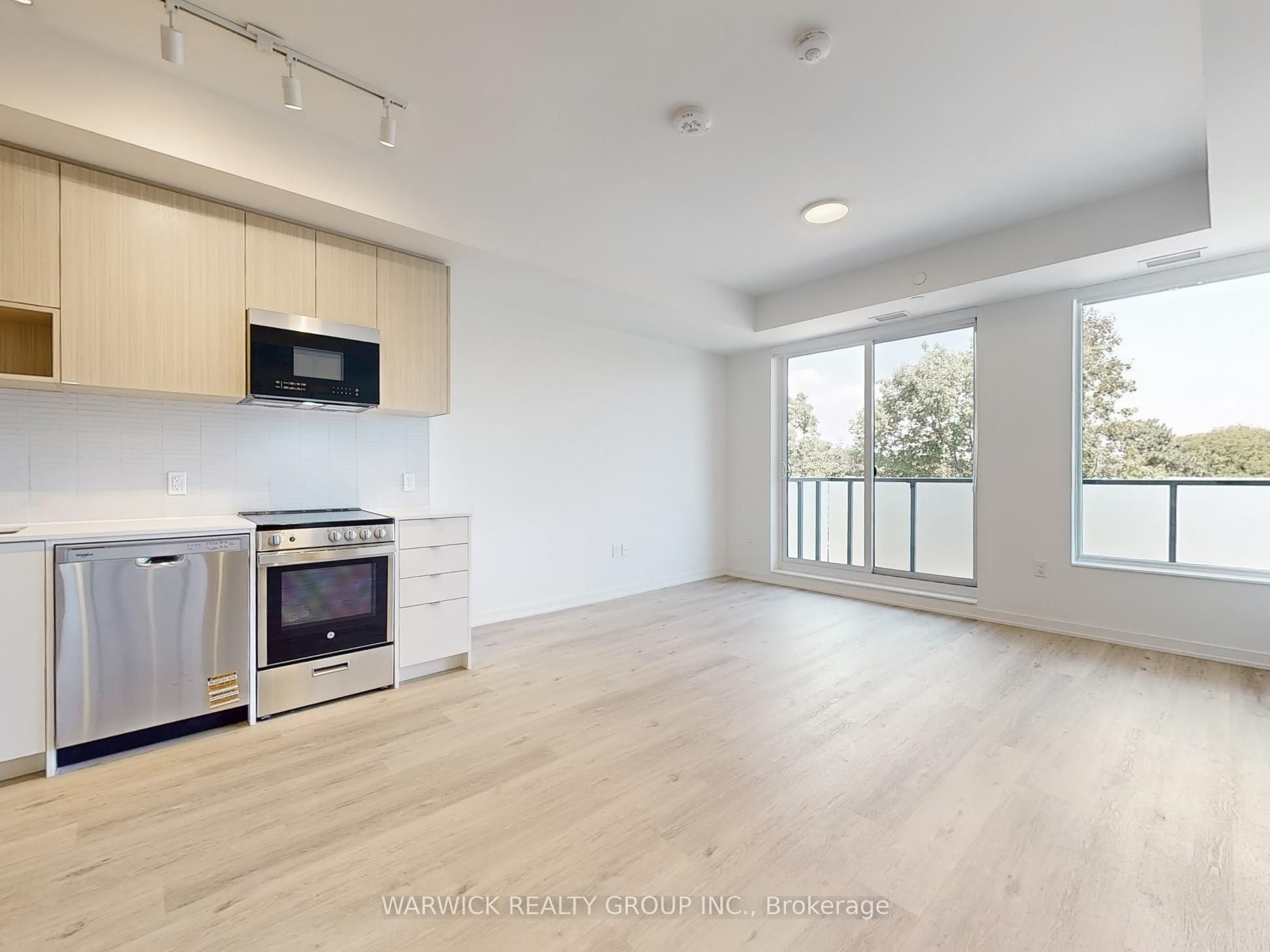 MLS #W12399370 image #1