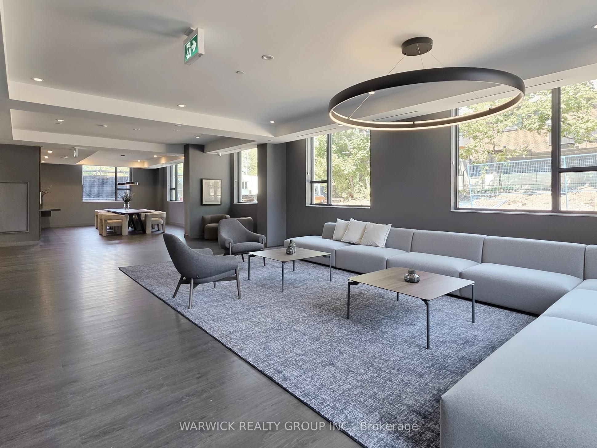 MLS #W12399370 image #12