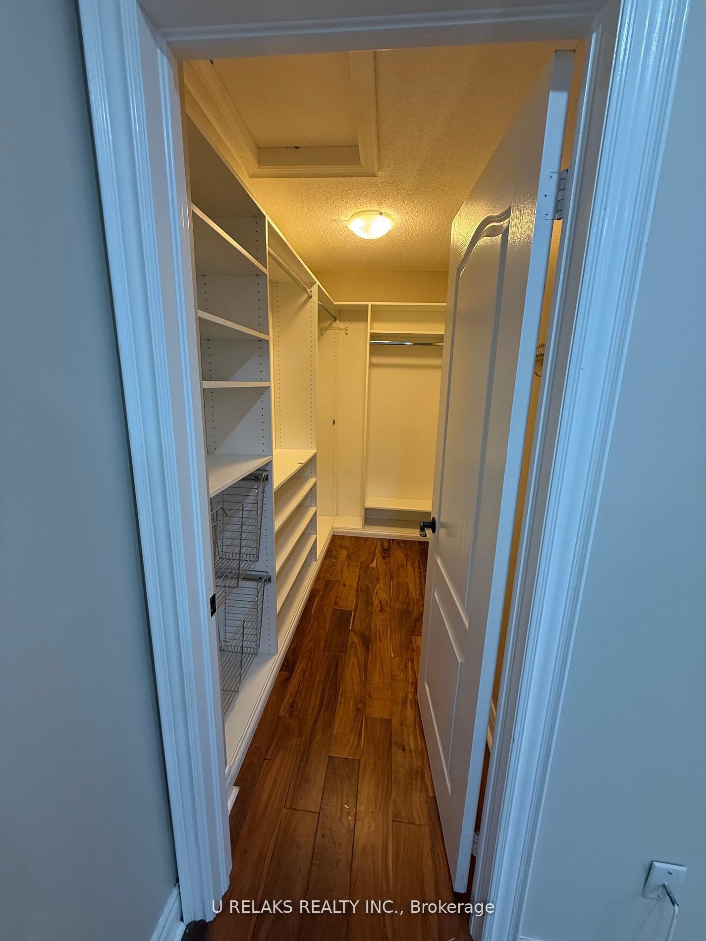 MLS #W12399377 image #11