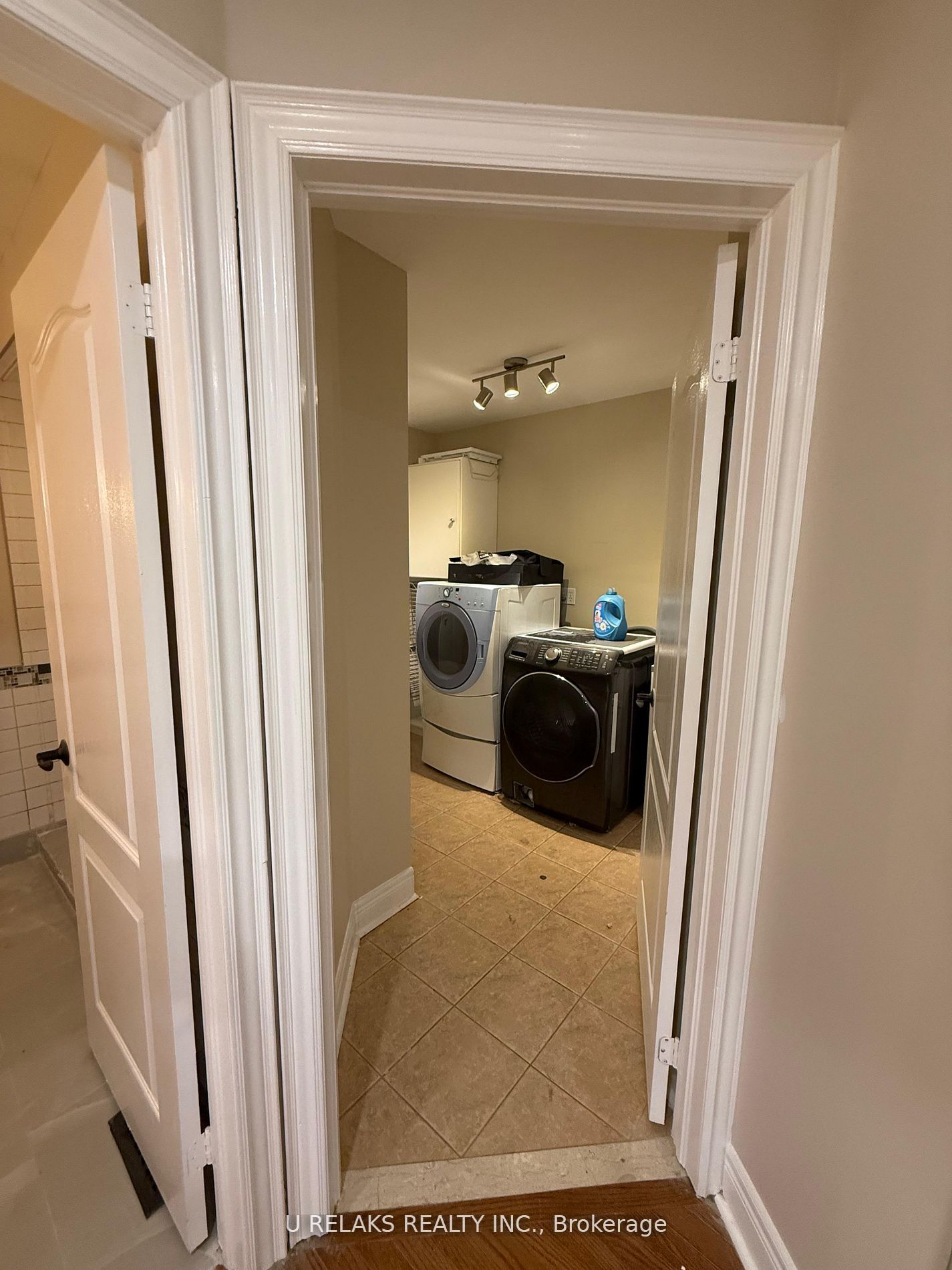 MLS #W12399377 image #15