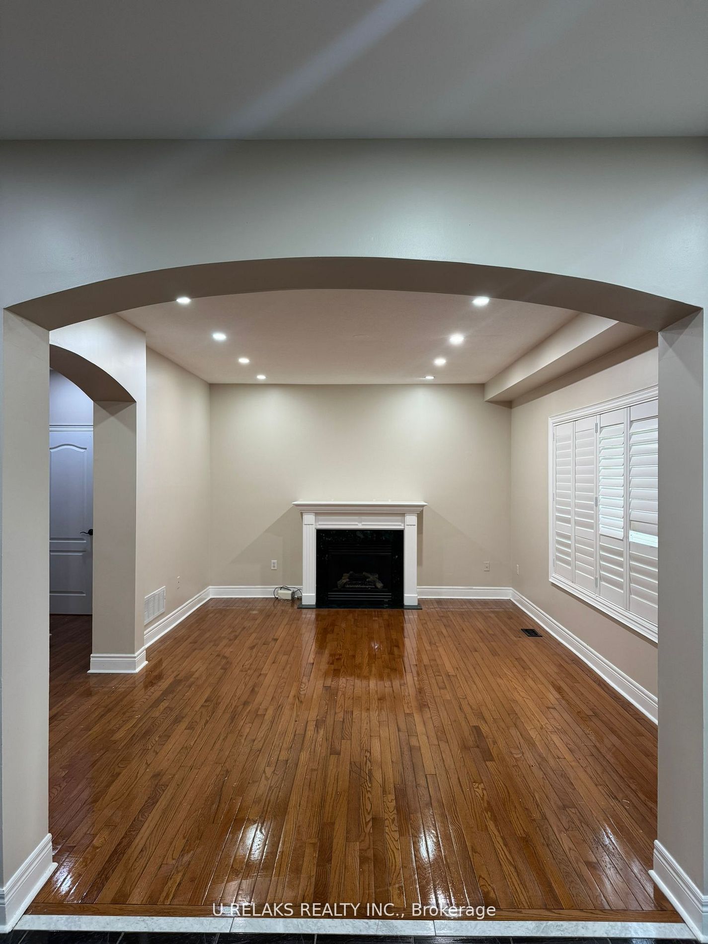 MLS #W12399377 image #29