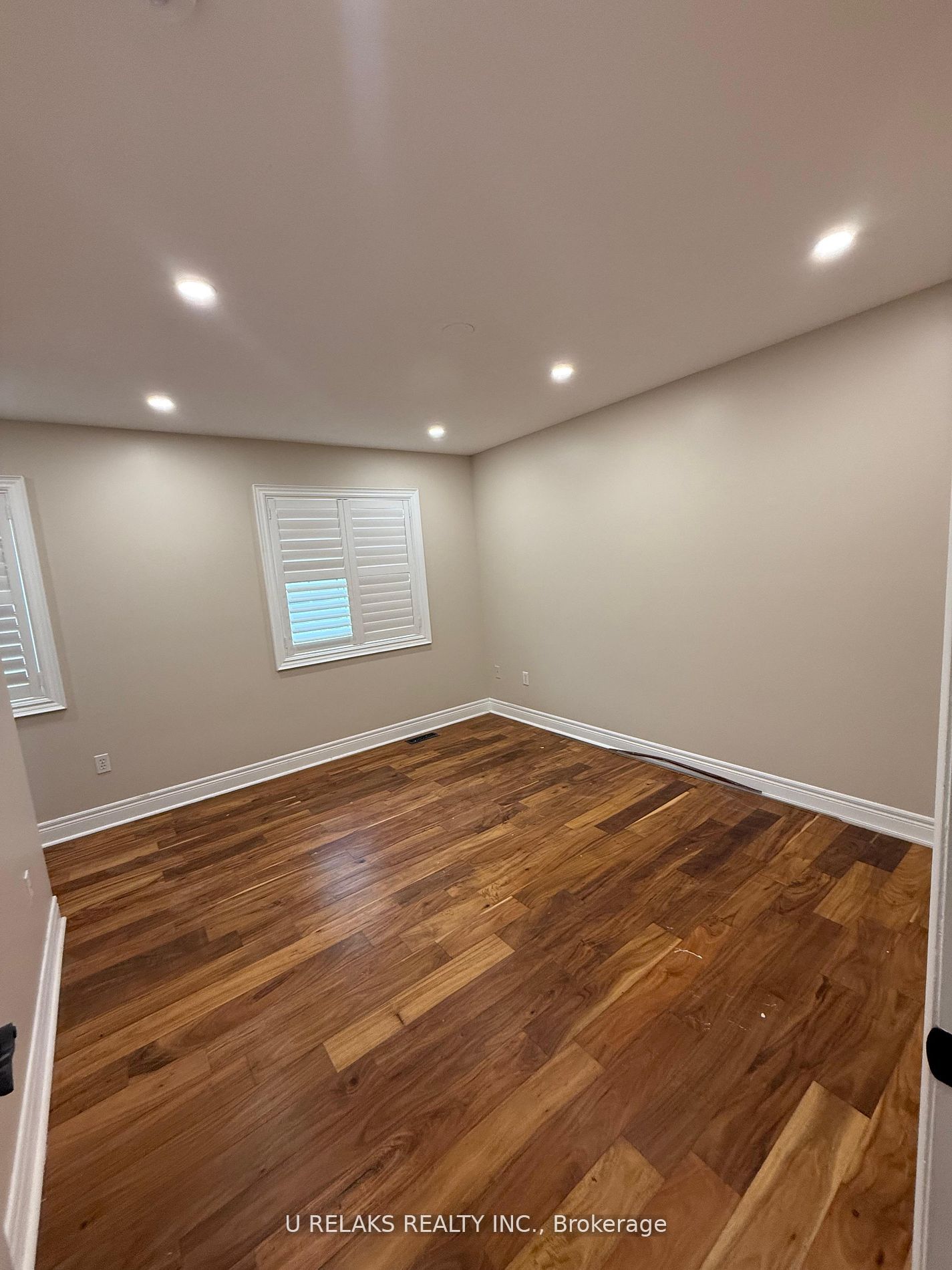 MLS #W12399377 image #33