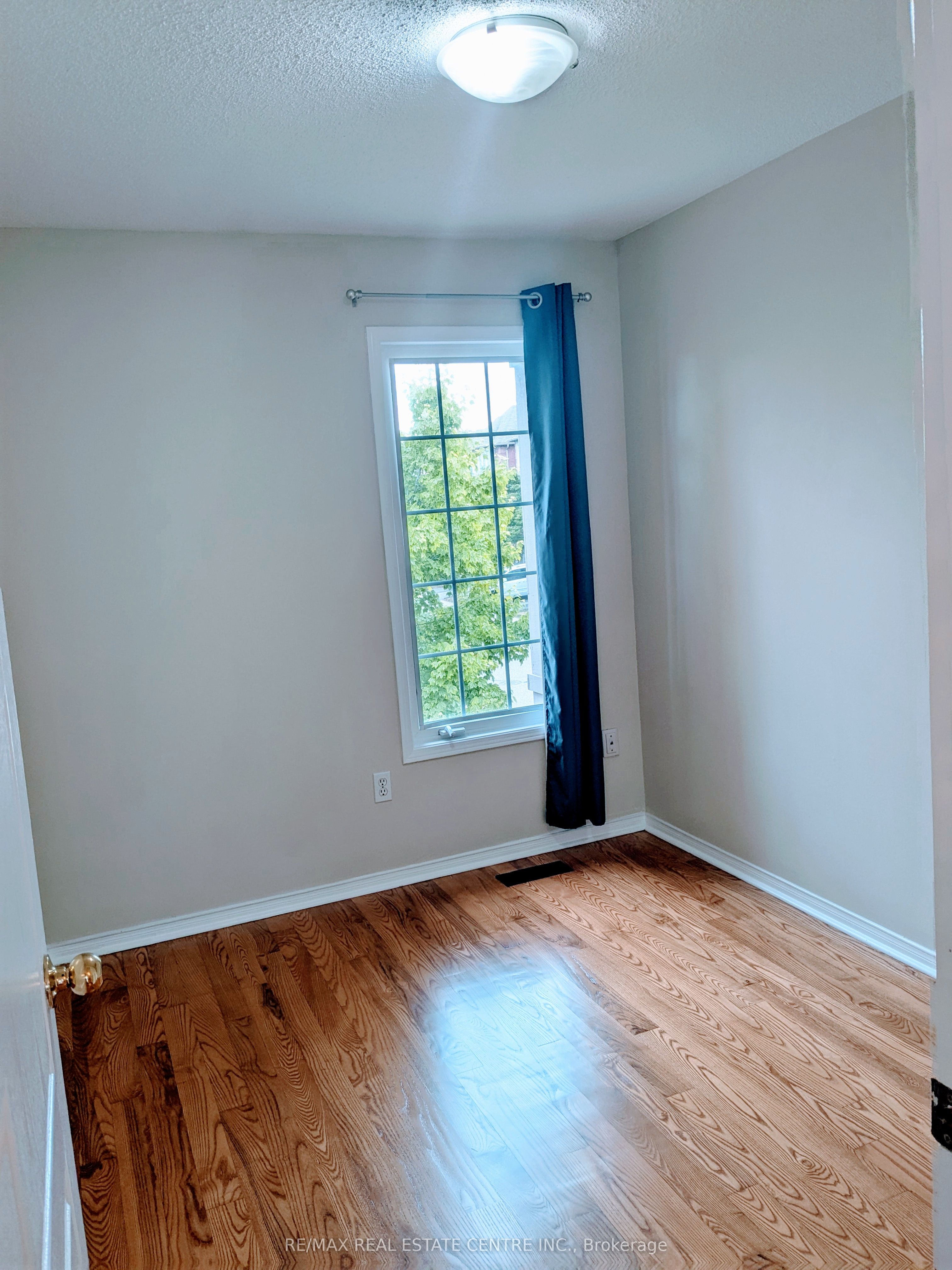 MLS #W12399379 image #11