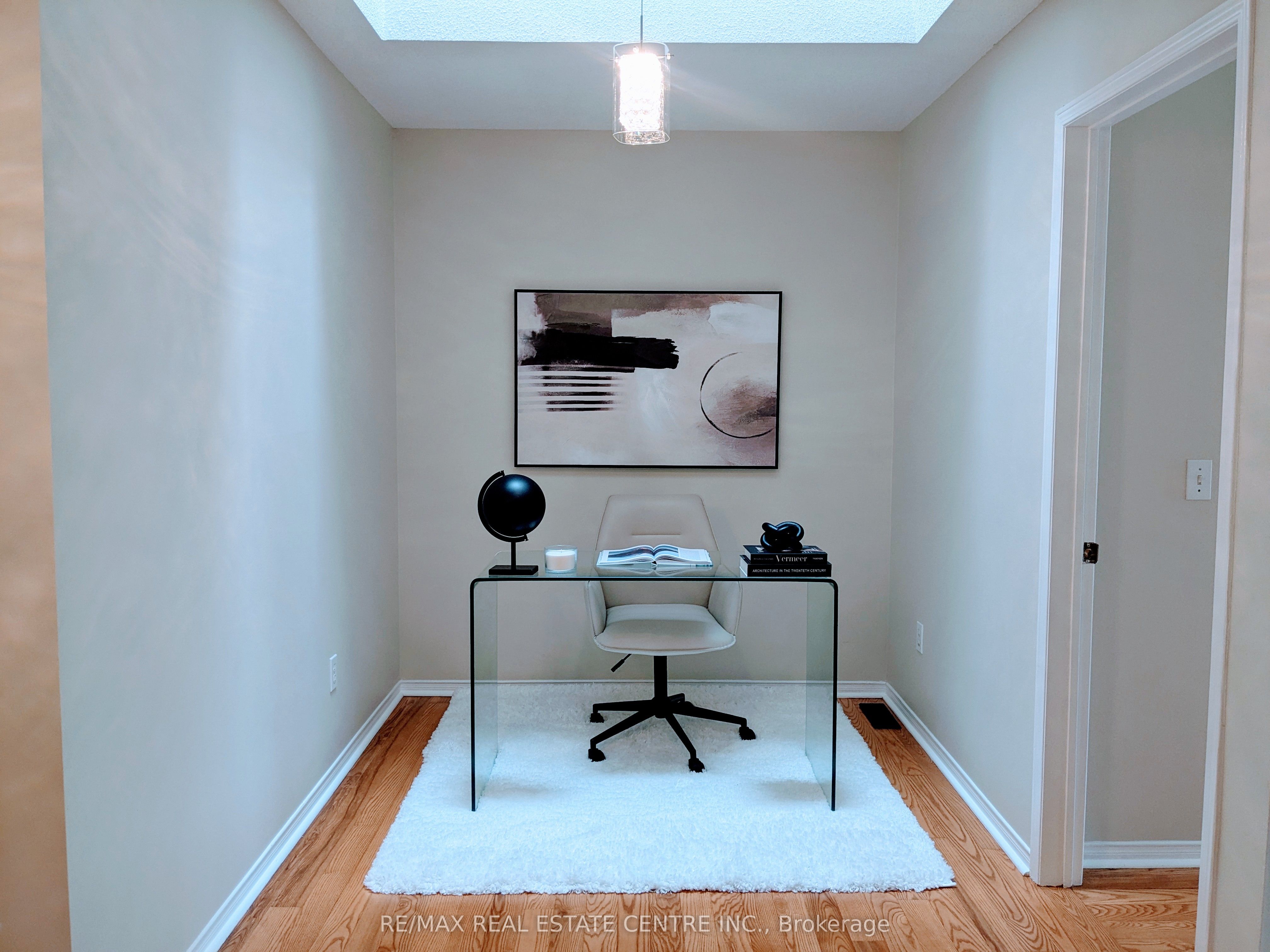 MLS #W12399379 image #7