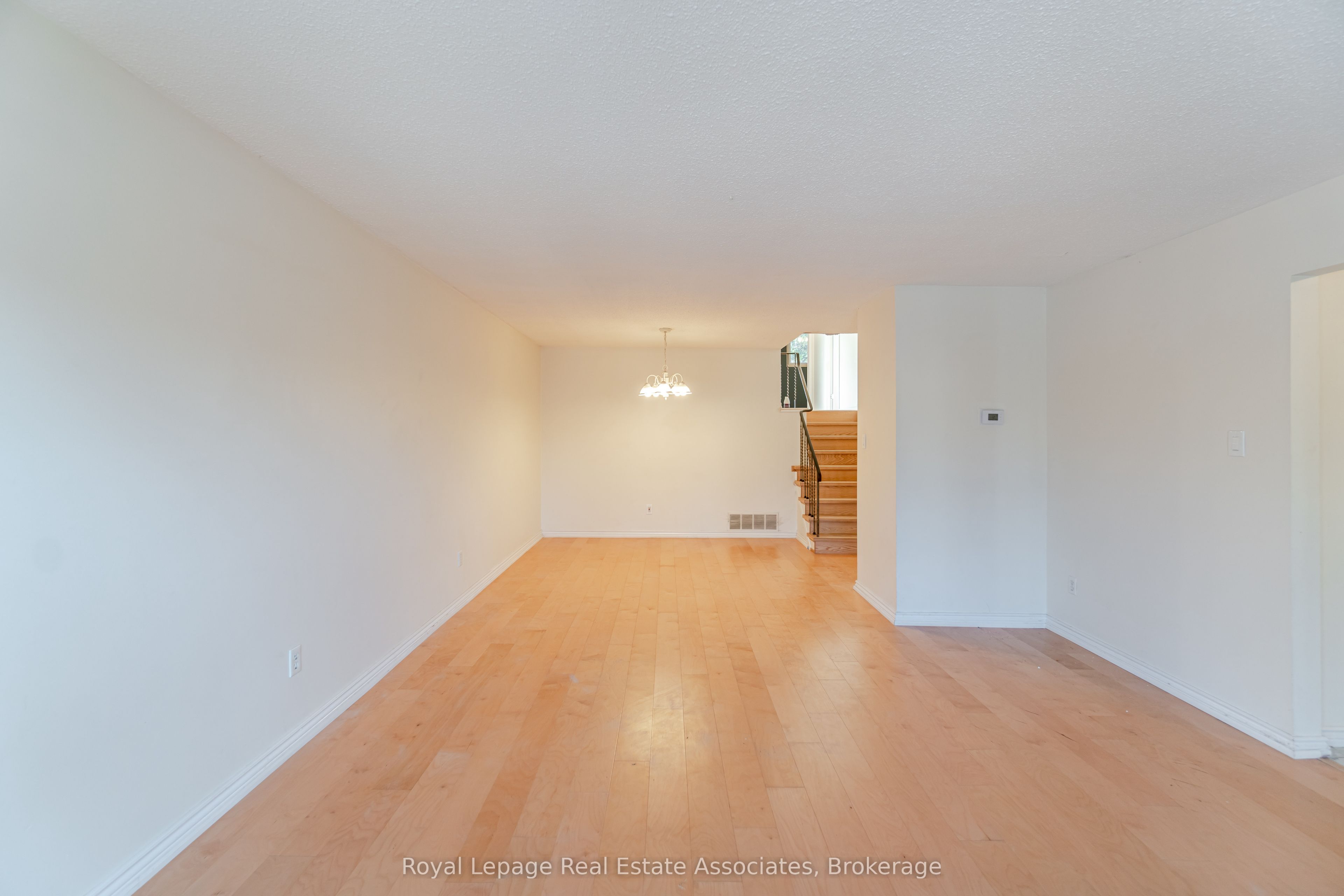 MLS #W12399637 image #8