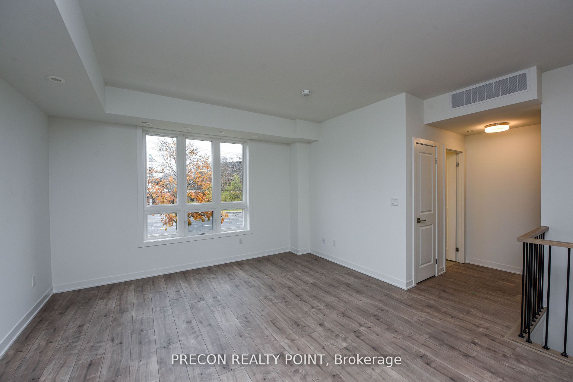 MLS #W12400025 image #11