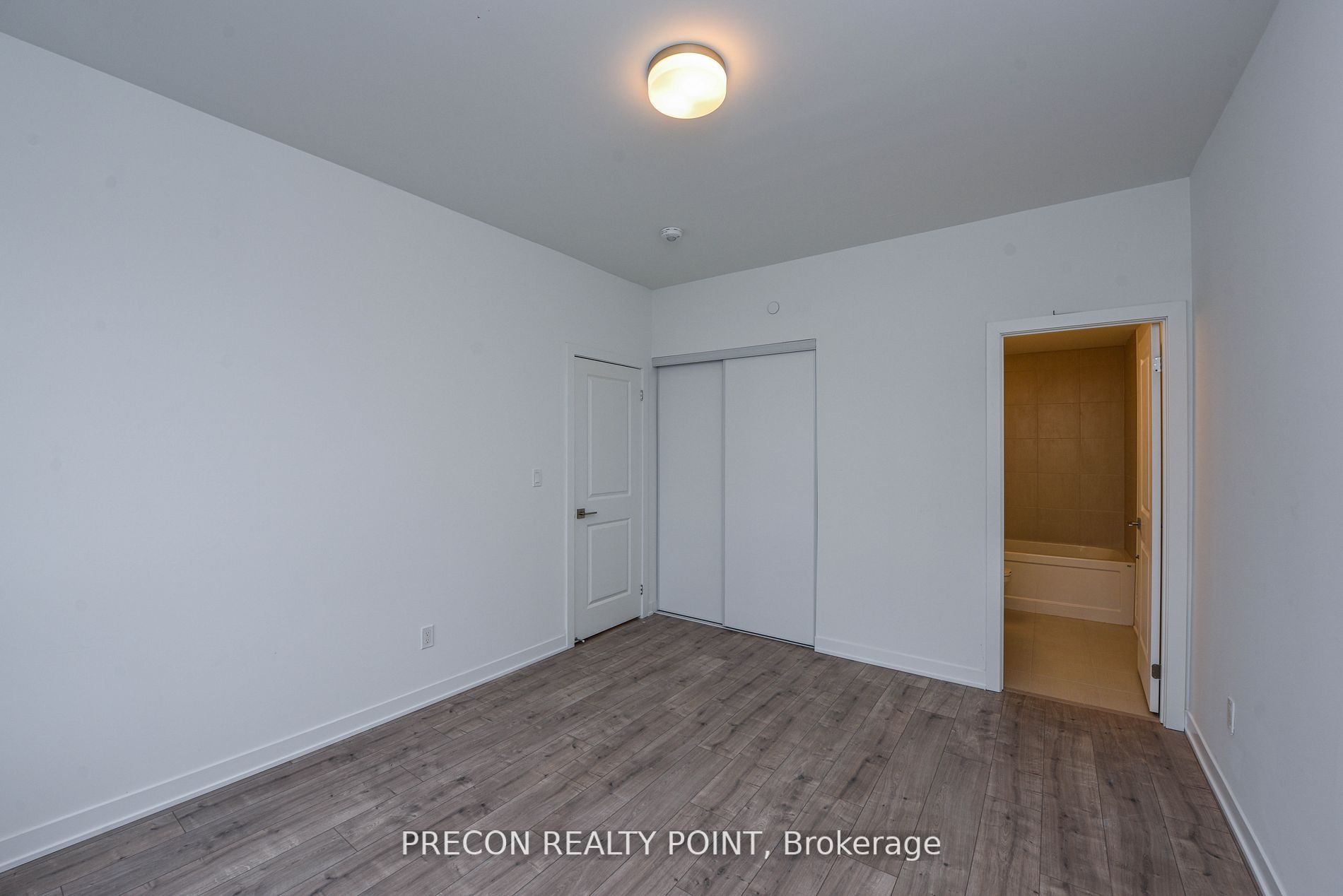 MLS #W12400025 image #27