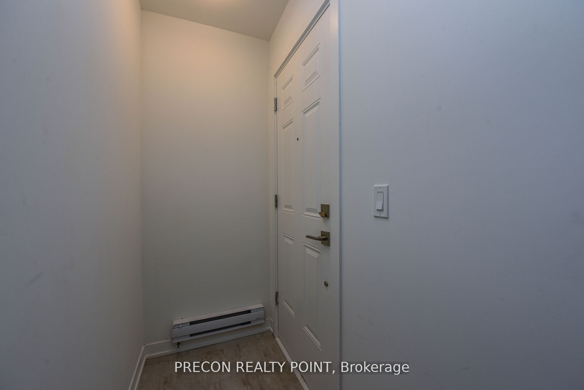 MLS #W12400025 image #5