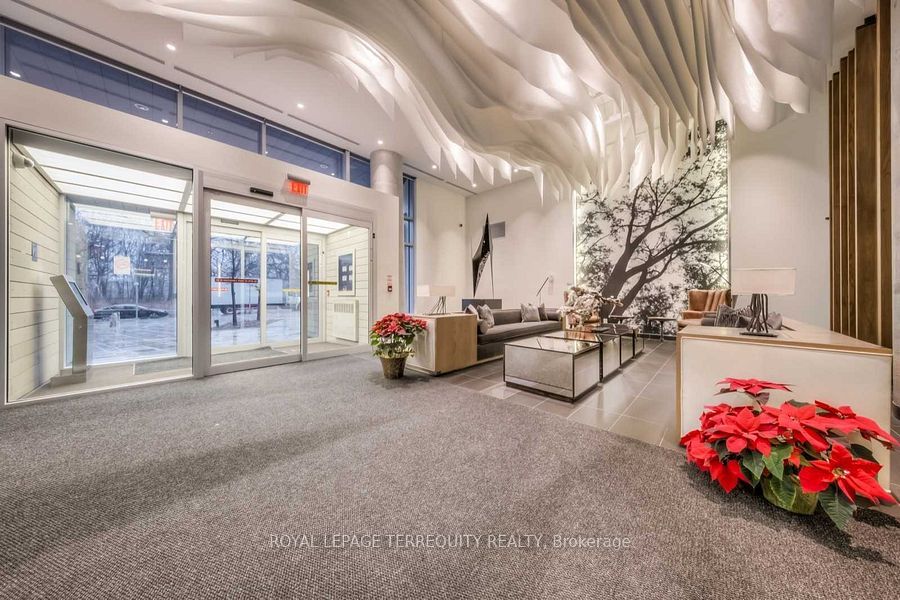 MLS #W12400028 image #12