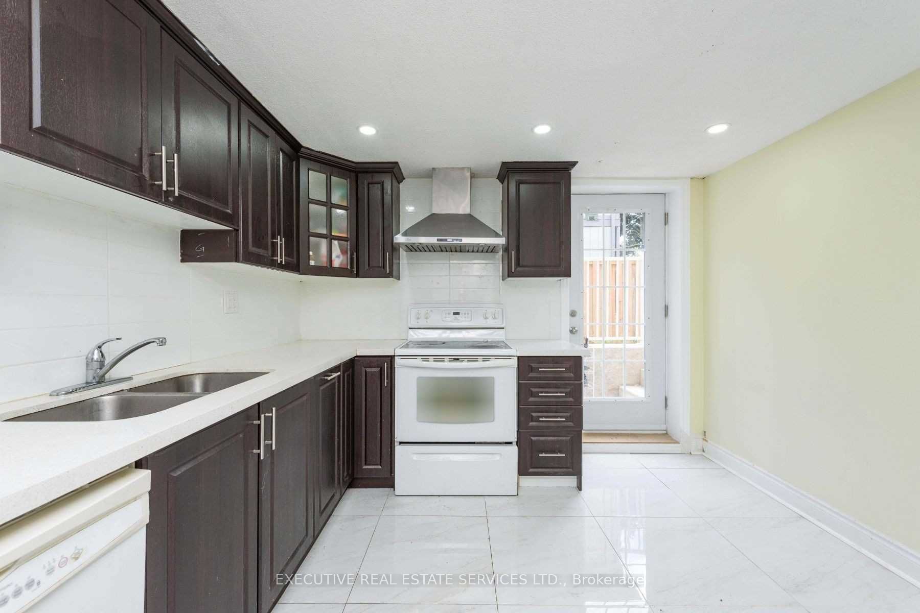 MLS #W12400094 image #17