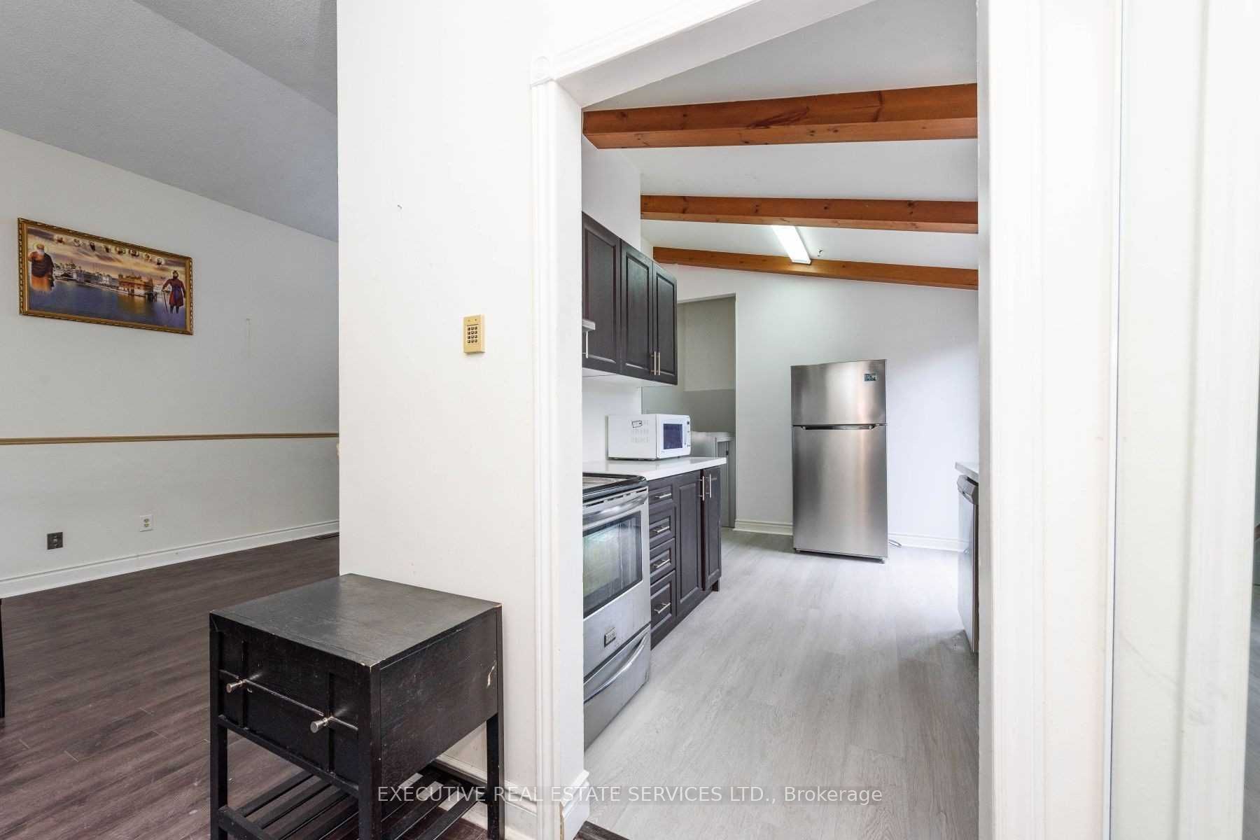 MLS #W12400094 image #4