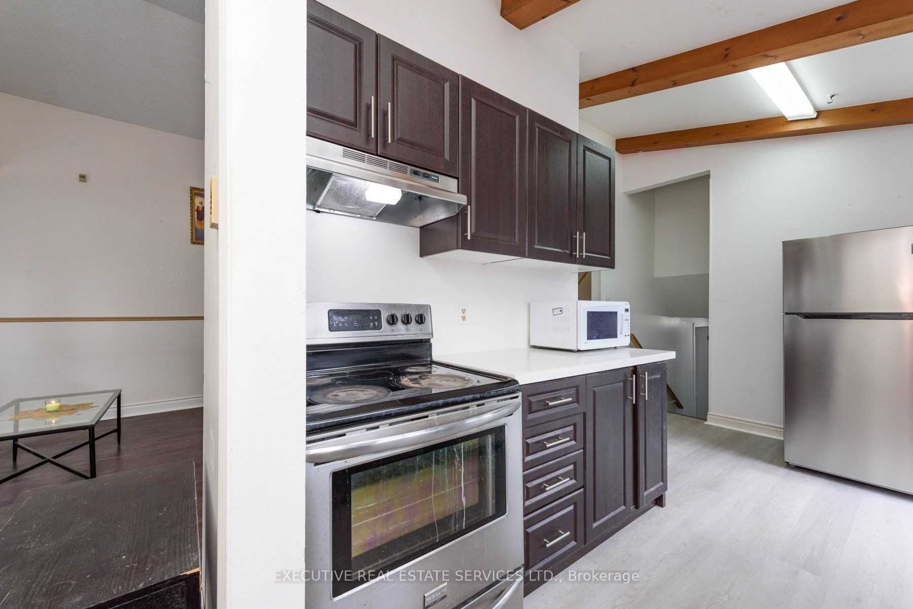 MLS #W12400094 image #8