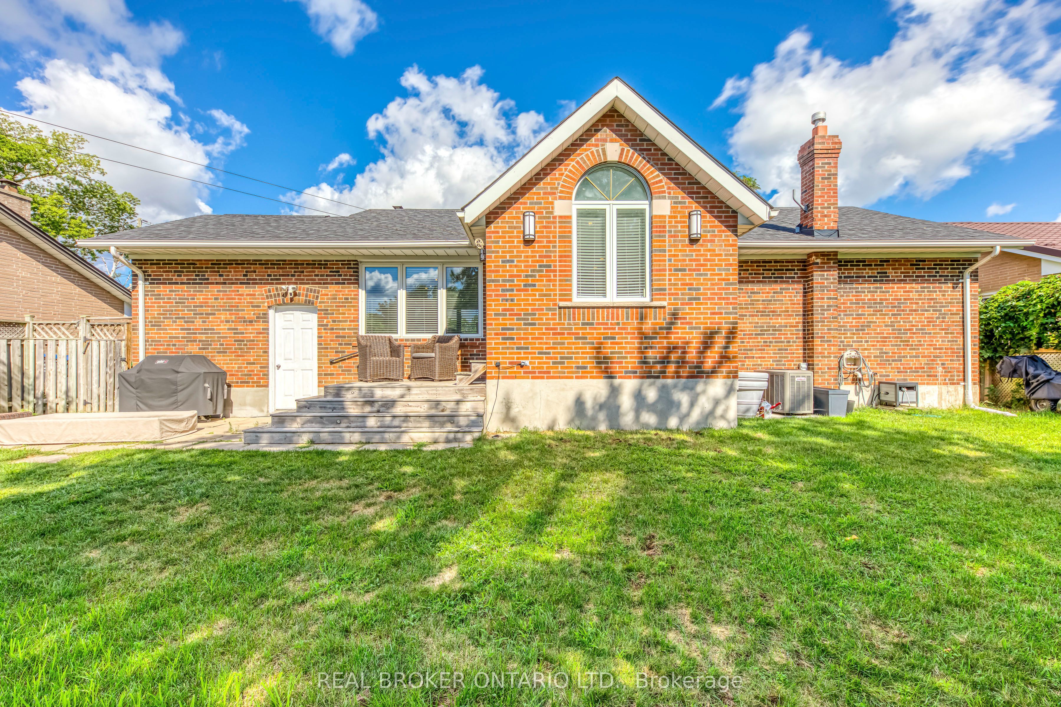 MLS #W12400139 image #33