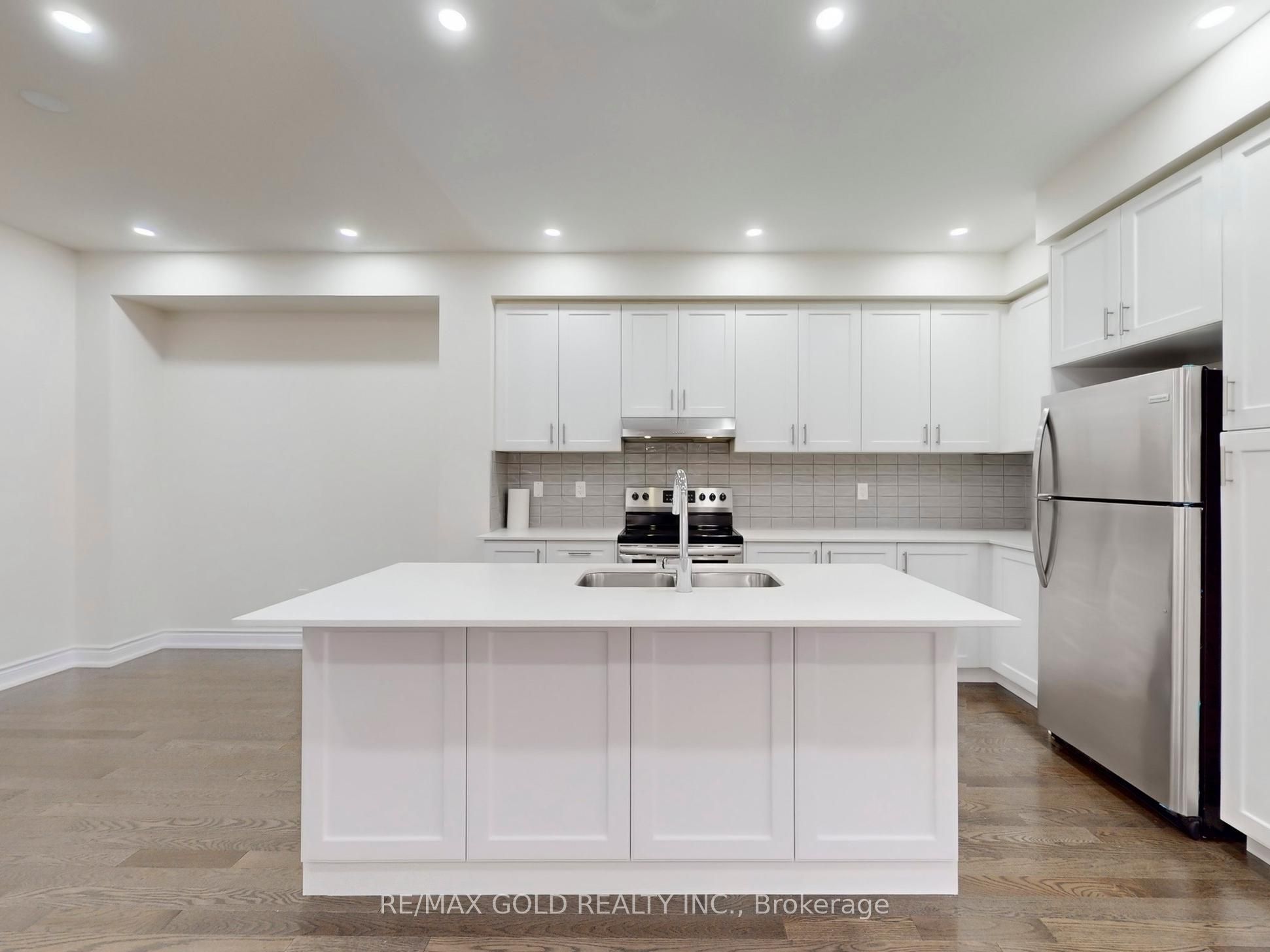 MLS #W12400291 image #12