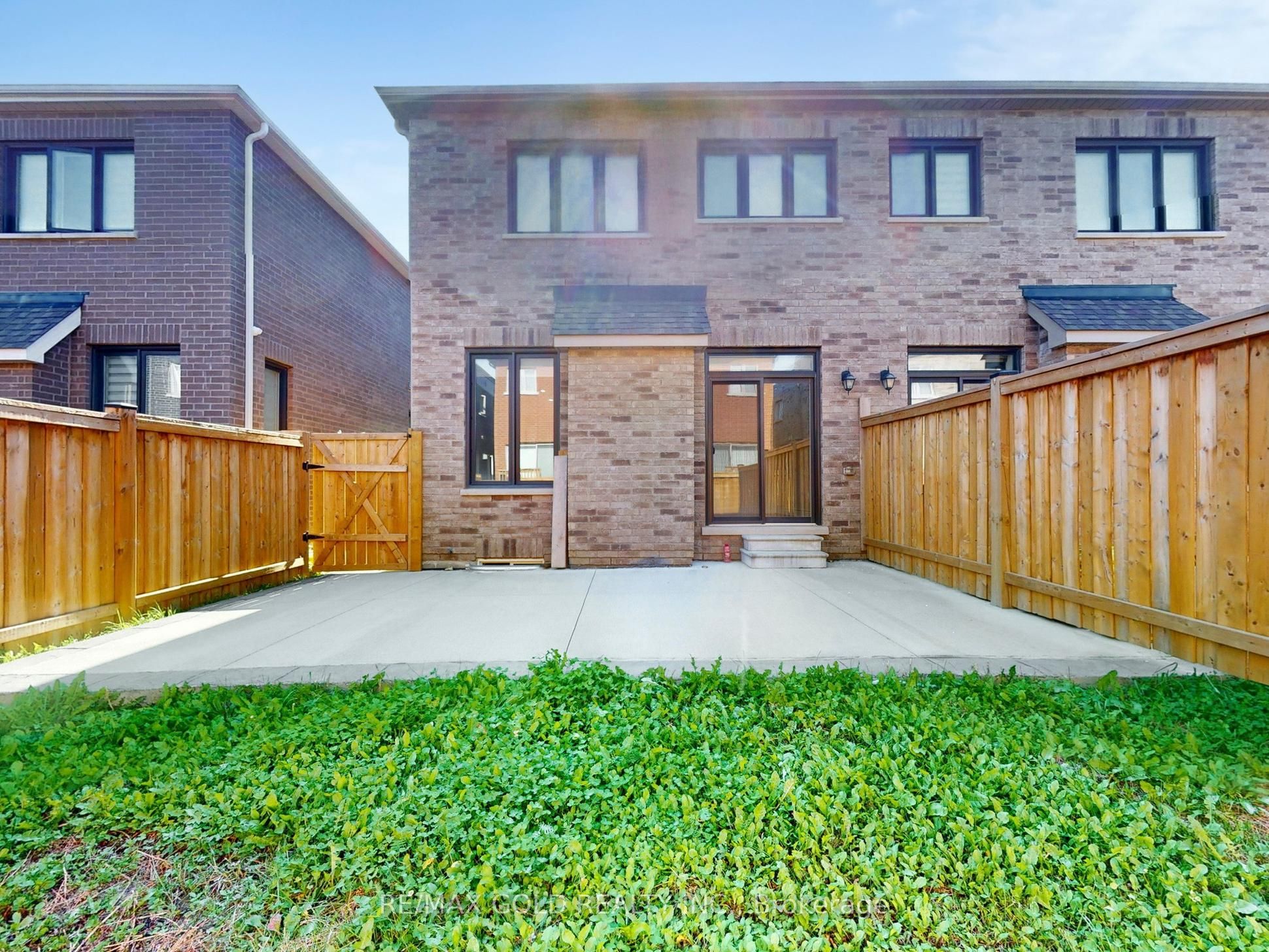 MLS #W12400291 image #47