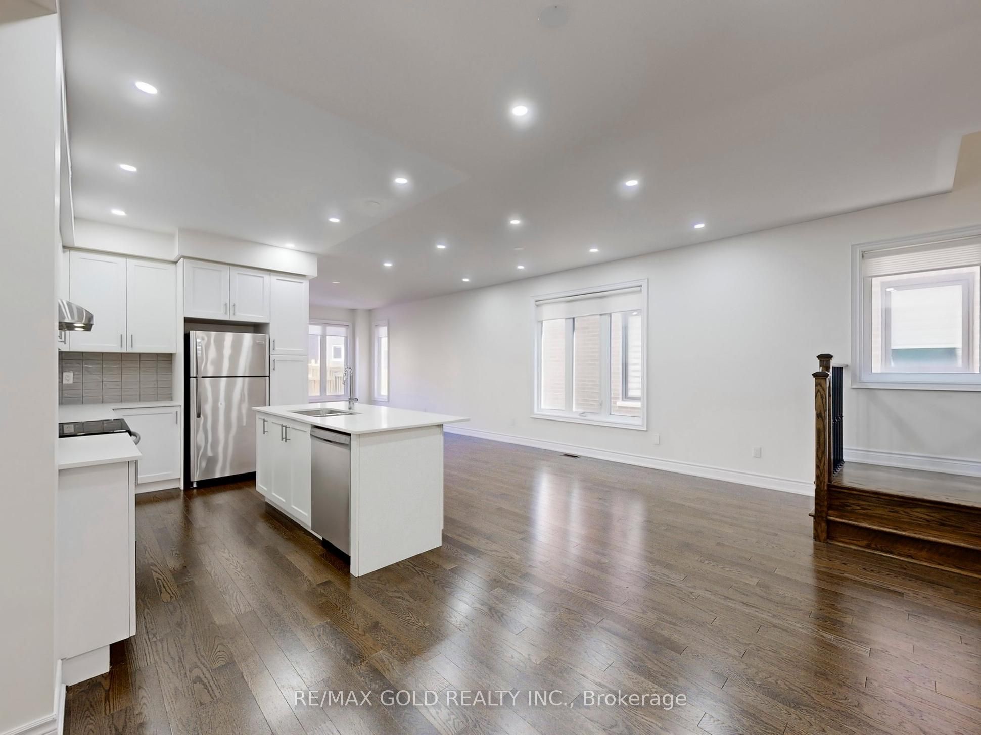 MLS #W12400291 image #7