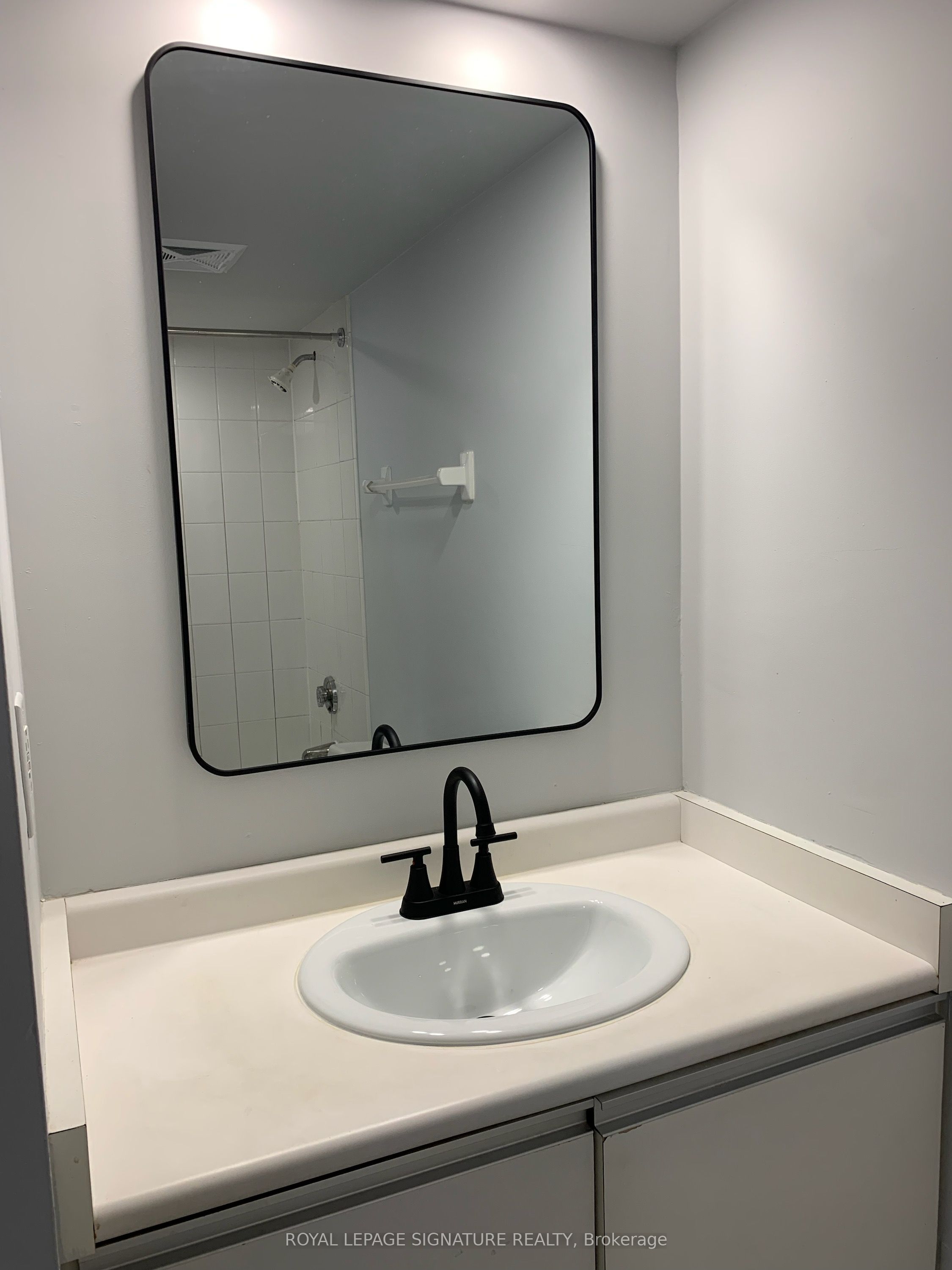 MLS #W12400304 image #17