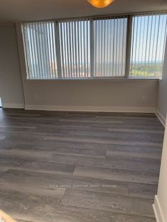 MLS #W12400304 image #9