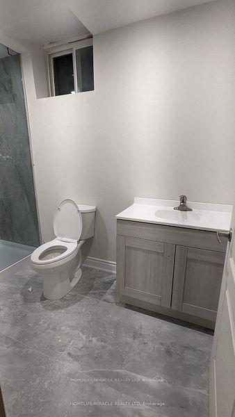 MLS #W12400386 image #3