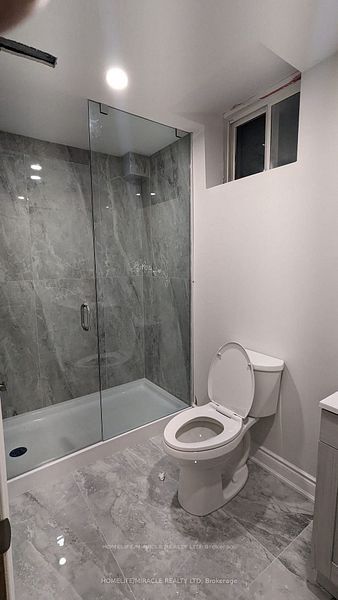 MLS #W12400386 image #4