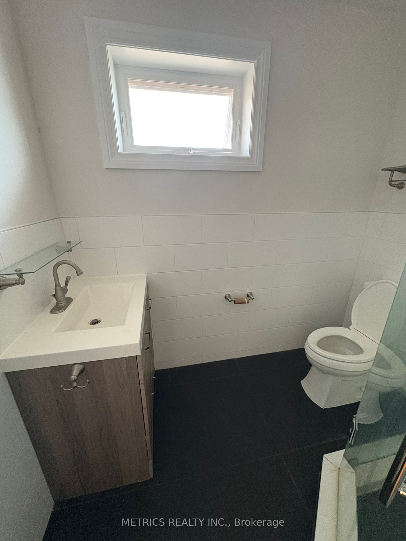 MLS #W12371028 image #8