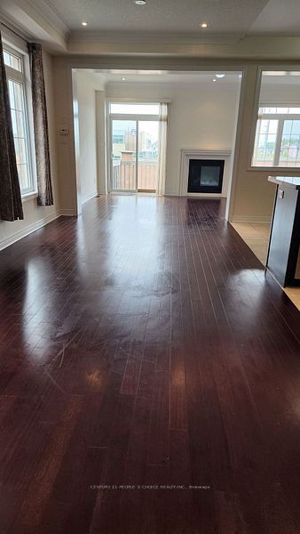 MLS #W12400559 image #2