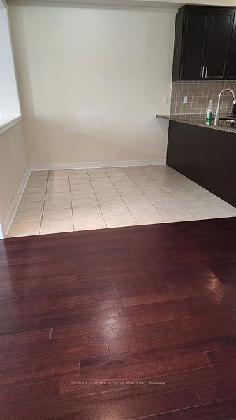 MLS #W12400559 image #3