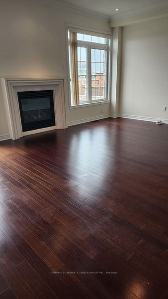 MLS #W12400559 image #5