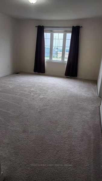 MLS #W12400559 image #7